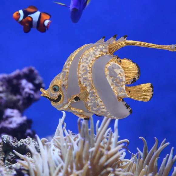 High End Vintage Happy Fish Brooch Pin - Picture 3 of 7